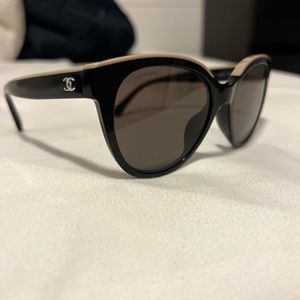 Chanel Sunglasses. Black and beige, brown lenses